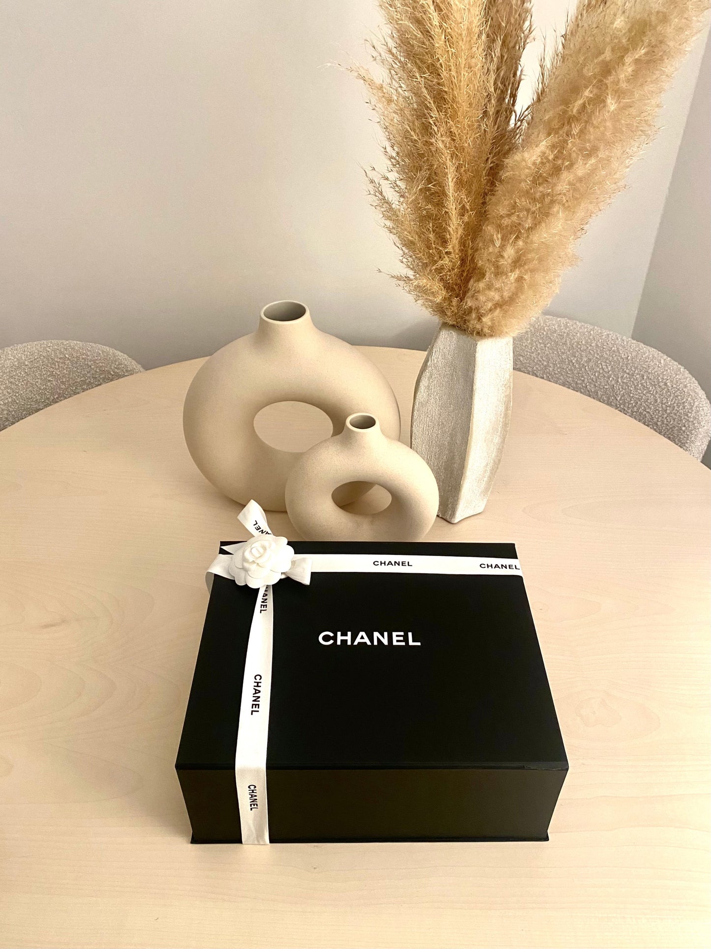 Boite Chanel aimanté pour sac, existe en plusieurs tailles